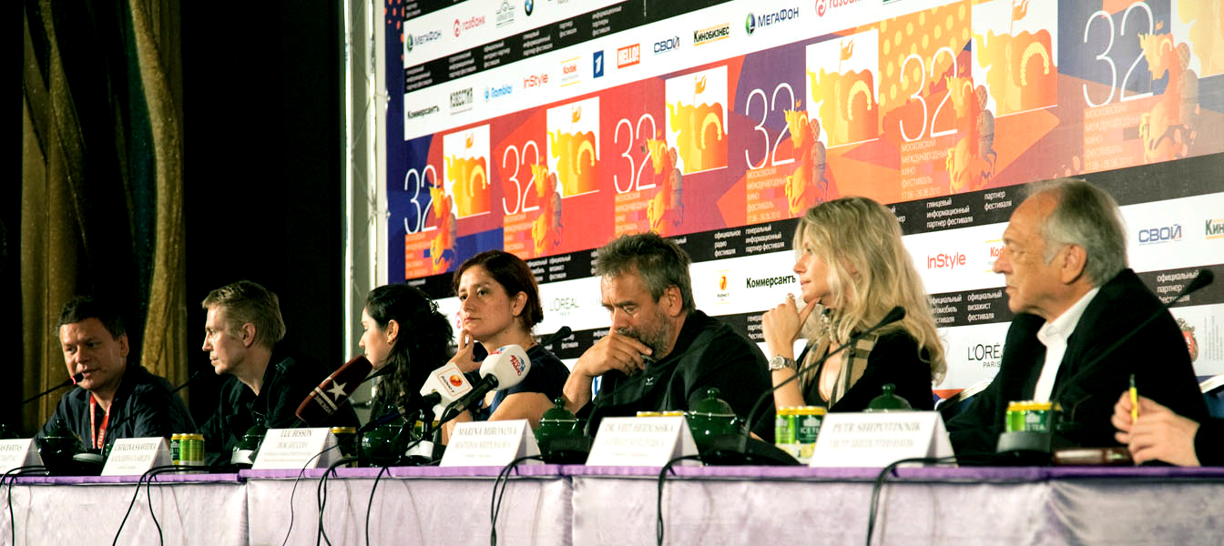 Сatalina Saavedra y miembros del jurado del 32 Edición del Festival Internacional del Cine de Moscú. Rueda de prensa. Intérprete - A. Ermanok